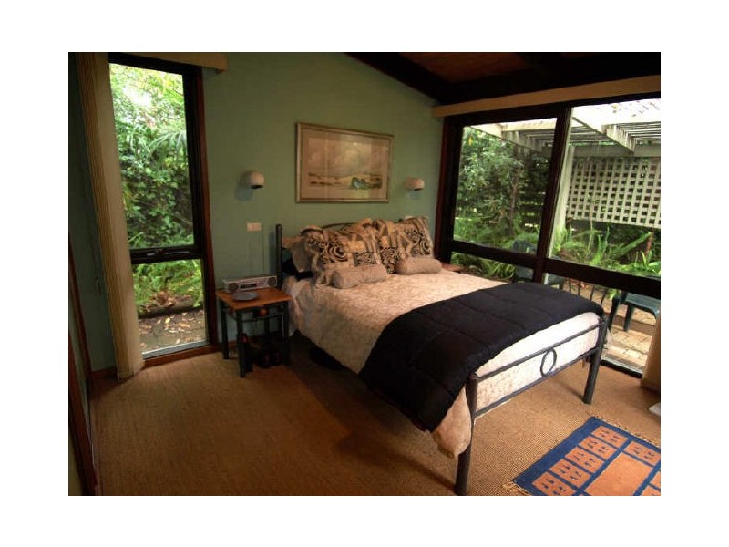 12 Burrawang Crescent, Sunshine Bay NSW 2536