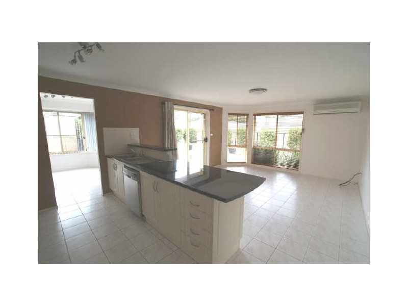 75 Grantham Road, Batehaven NSW 2536