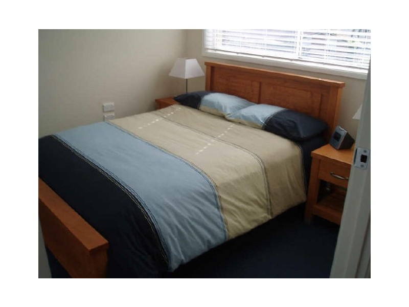 21 Whitesands Place, Surf Beach NSW 2536
