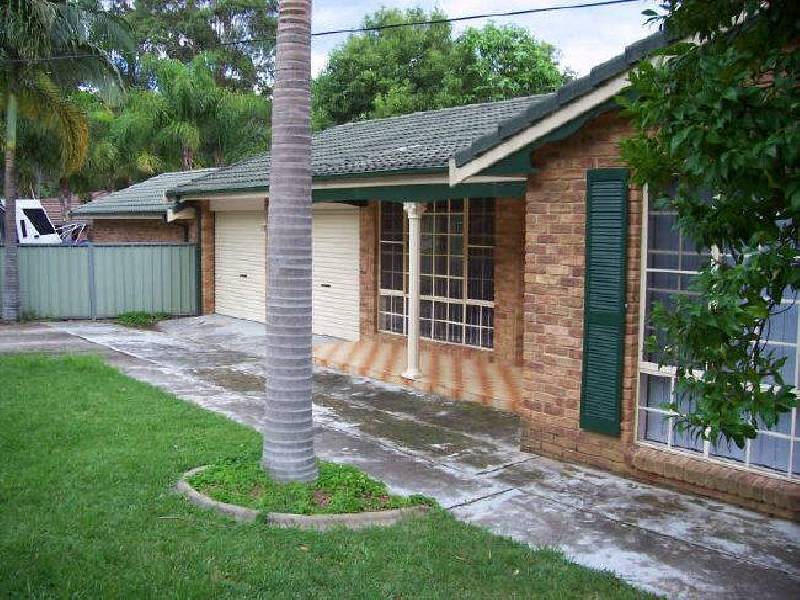 10 Paul  Place, Batehaven NSW 2536