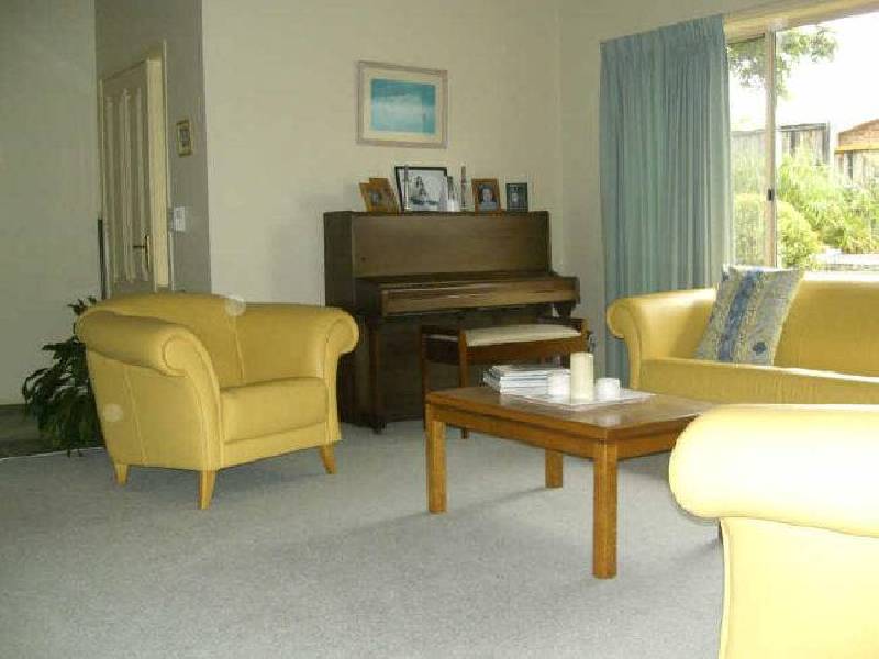 10B Caley Place, Sunshine Bay NSW 2536