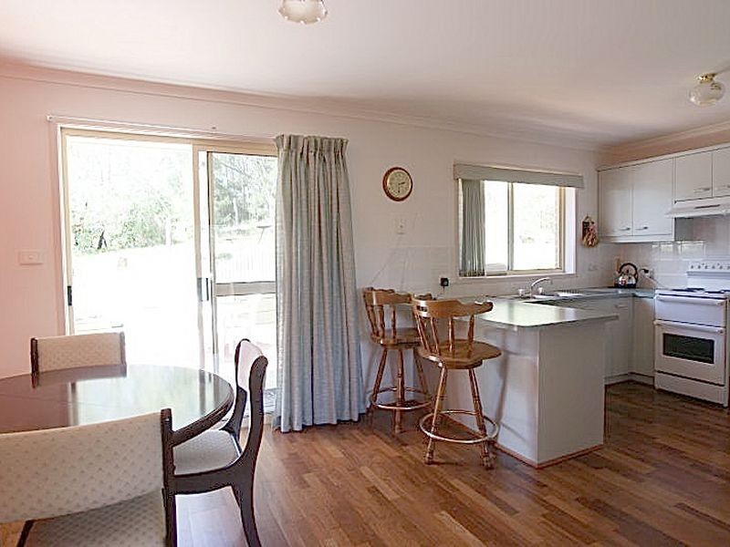 9 Gull Close, Catalina NSW 2536