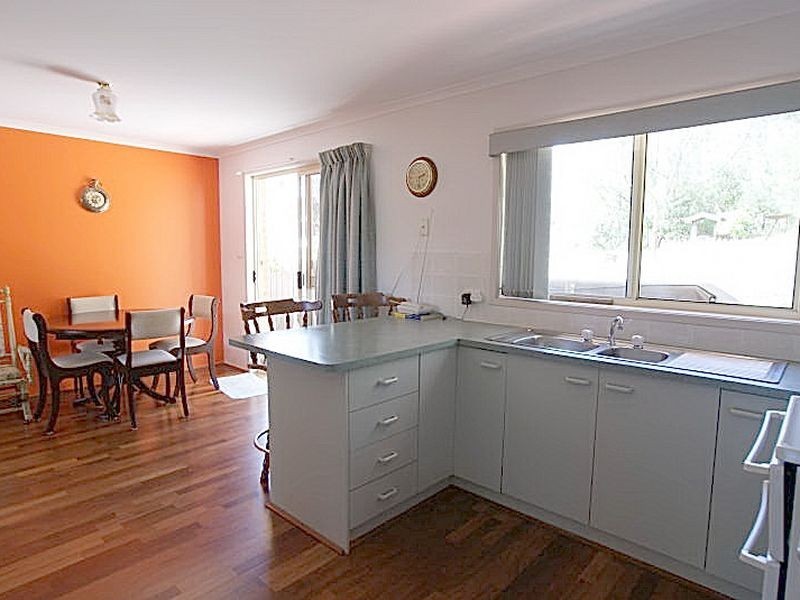 9 Gull Close, Catalina NSW 2536