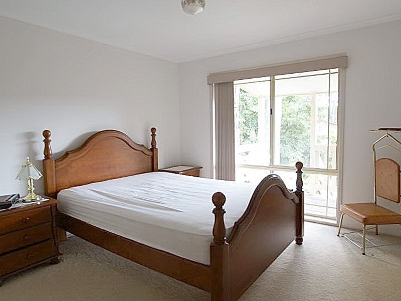 9 Gull Close, Catalina NSW 2536