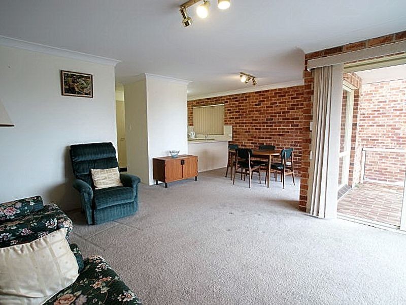 4 Haven Mews/2 Sheila Street, Batehaven NSW 2536