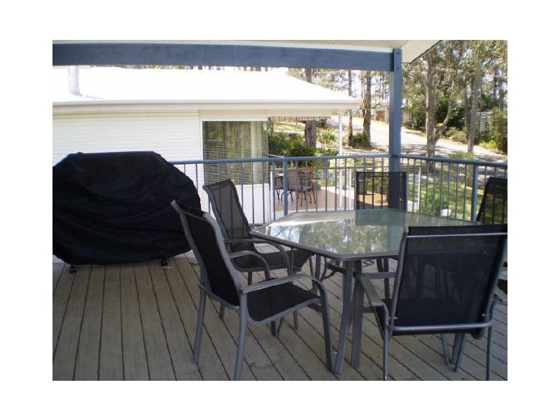 2/8 FAUNA AVE, Long Beach NSW 2536