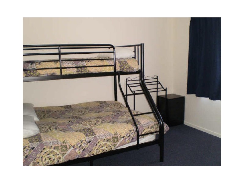 2/8 FAUNA AVE, Long Beach NSW 2536