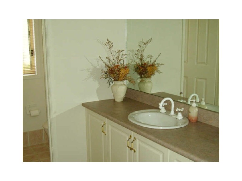 57 Bluemoor Road, North Batemans Bay NSW 2536