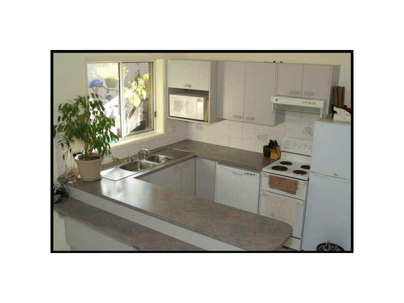 37 Dominic Drive, Batehaven NSW 2536