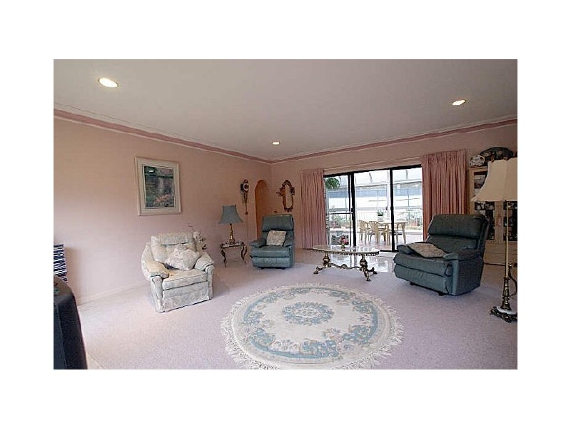 83 Edward Road, Batehaven NSW 2536