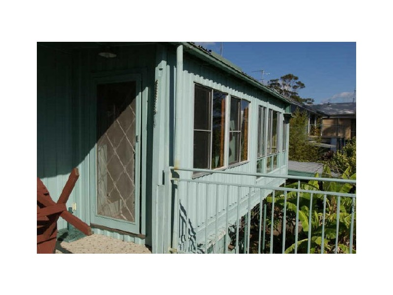 9 Barbara Crescent, Denhams Beach NSW 2536