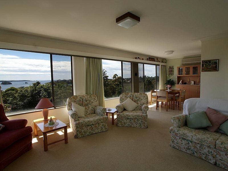 11 Calga Crescent, Catalina NSW 2536