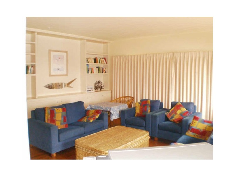 18 KNOWLMAN RD, Rosedale NSW 2536
