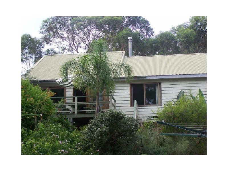 81 Forest Parade, Tomakin NSW 2537