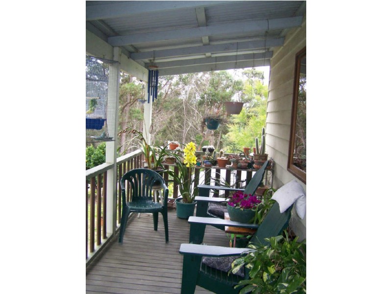 81 Forest Parade, Tomakin NSW 2537