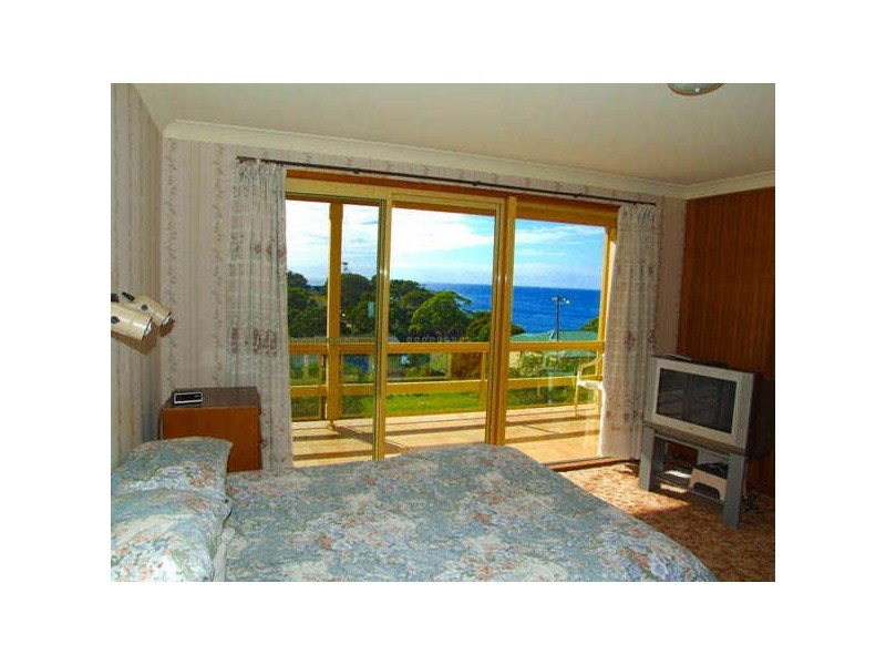 76 Illabunda Drive, Batemans Bay NSW 2536