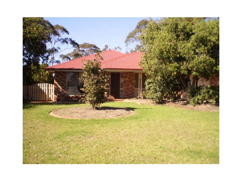 32 LEWANA CLOSE, Lilli Pilli NSW 2536