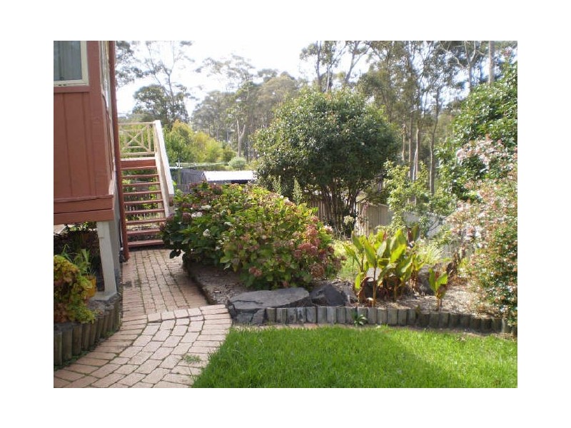 32 LEWANA CLOSE, Lilli Pilli NSW 2536