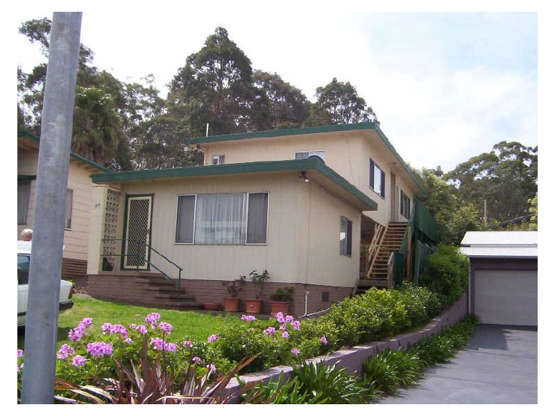 2/117 Beach Road, Batehaven NSW 2536