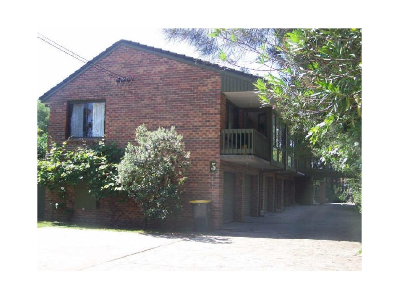 2/5 Avalon Street, Hanging Rock NSW 2340