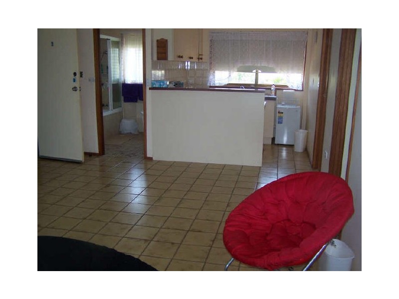2/5 Avalon Street, Hanging Rock NSW 2340