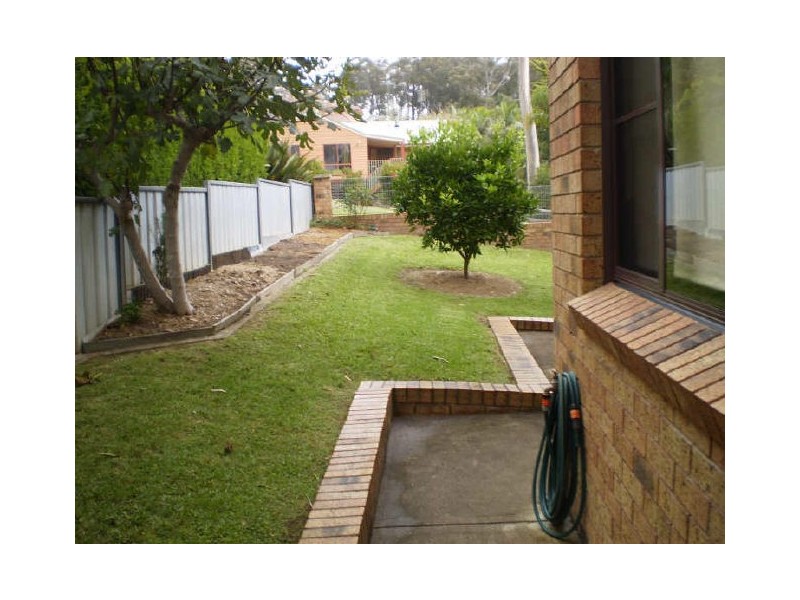 1/9 MERRIWEE AVE, Malua Bay NSW 2536