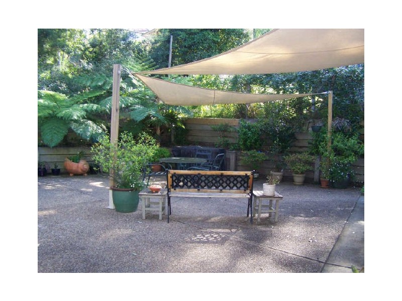 8 Tallawang Avenue, Malua Bay NSW 2536