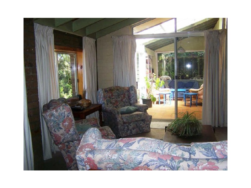 464 Beach Road, Sunshine Bay NSW 2536