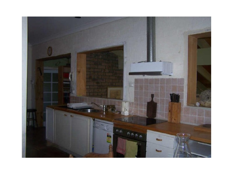 464 Beach Road, Sunshine Bay NSW 2536