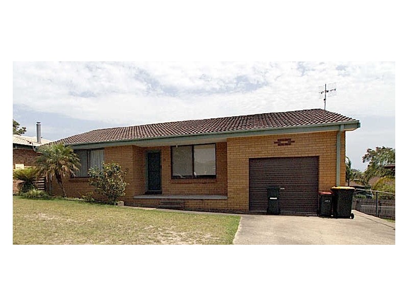 21 Hilltop Crescent, Surf Beach NSW 2536