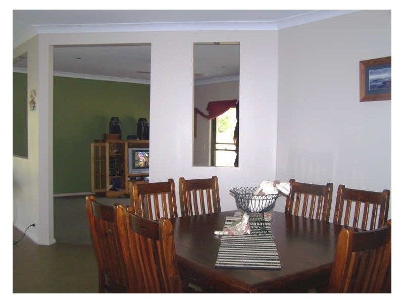 24 Clearwater Terrace, Mossy Point NSW 2537