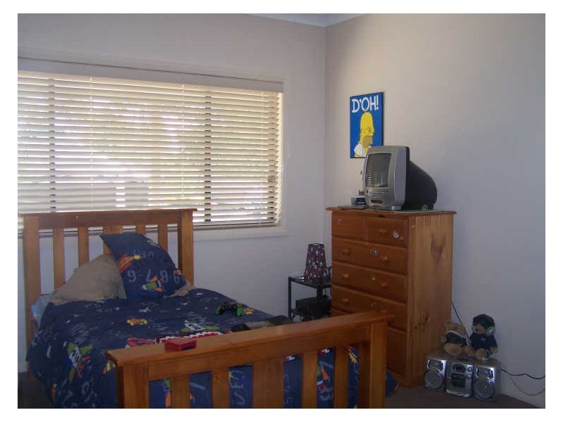 24 Clearwater Terrace, Mossy Point NSW 2537