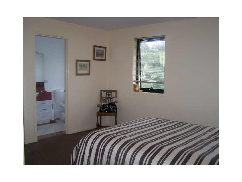 31 McBride Close, Malua Bay NSW 2536