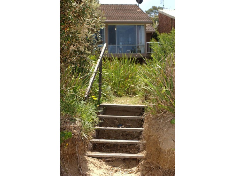 42 Myamba Parade, Surfside NSW 2536