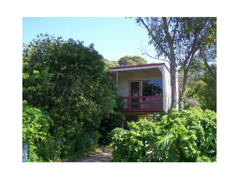 38 Yugura Street, Malua Bay NSW 2536