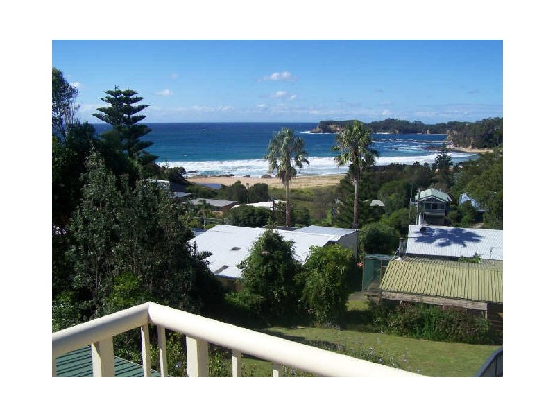 4 Nioka Avenue, Malua Bay NSW 2536