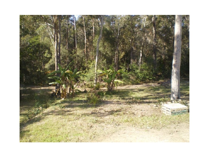 4 LONG BEACH RD, Long Beach NSW 2536
