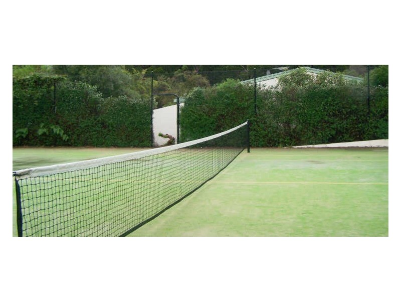 18 “The Bosn’s”/12-18 Newth Place, Surf Beach NSW 2536