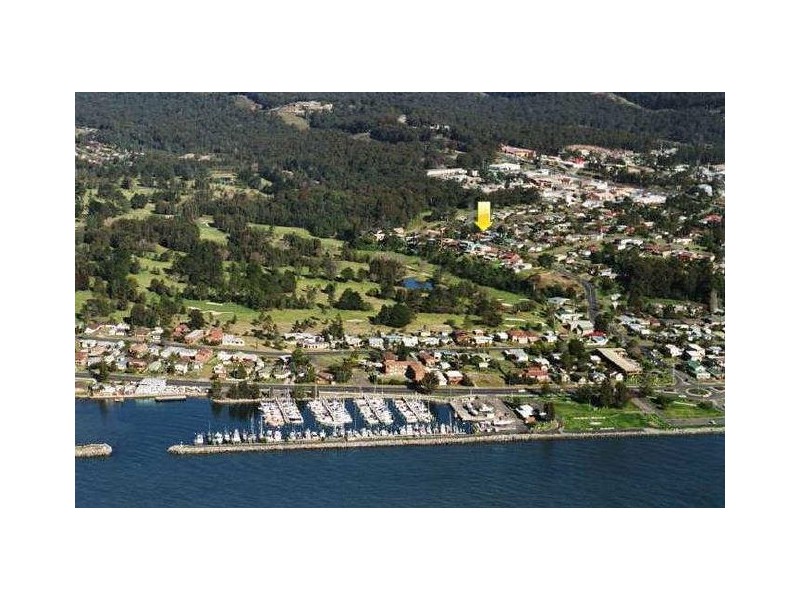 32 Bavarde Avenue, Batemans Bay NSW 2536