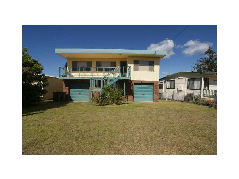 18 Wattle Crescent, Batehaven NSW 2536