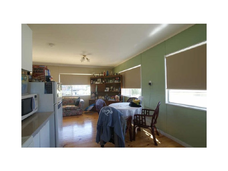 18 Wattle Crescent, Batehaven NSW 2536