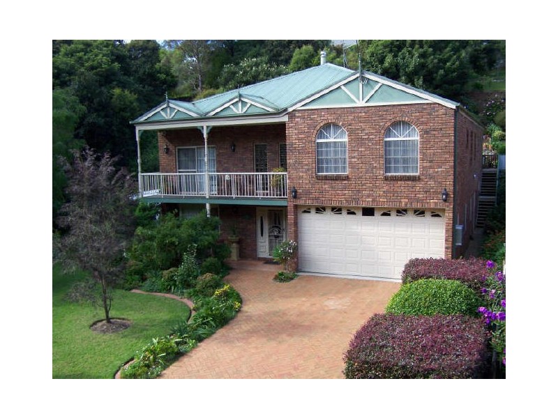 1 Country Club Drive, Catalina NSW 2536