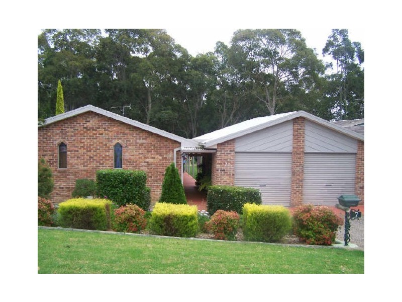 7 Haven Place, Batehaven NSW 2536