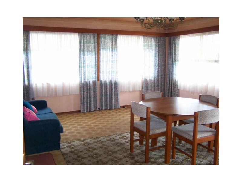 5 Leigh Street, Batemans Bay NSW 2536