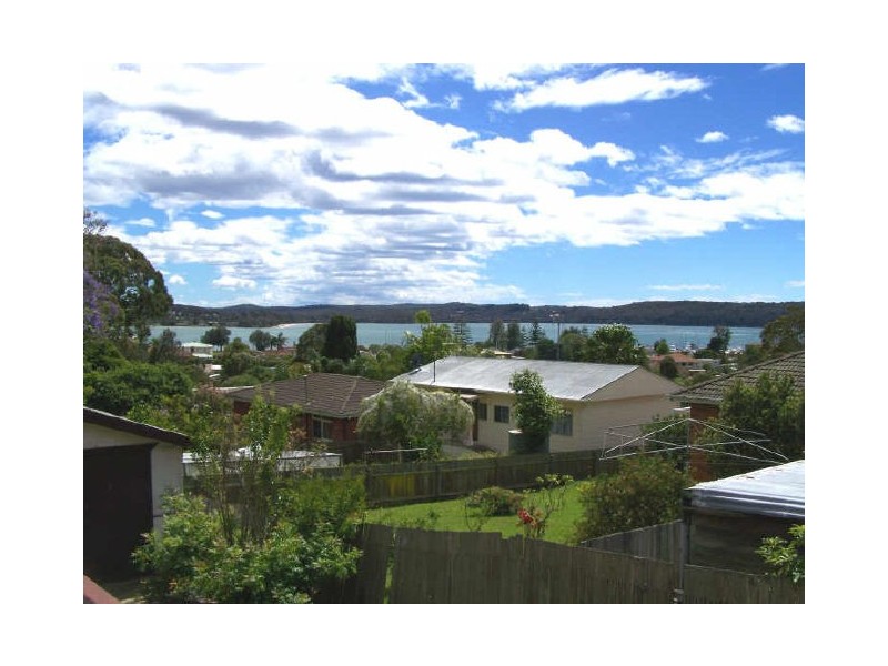 5 Leigh Street, Batemans Bay NSW 2536