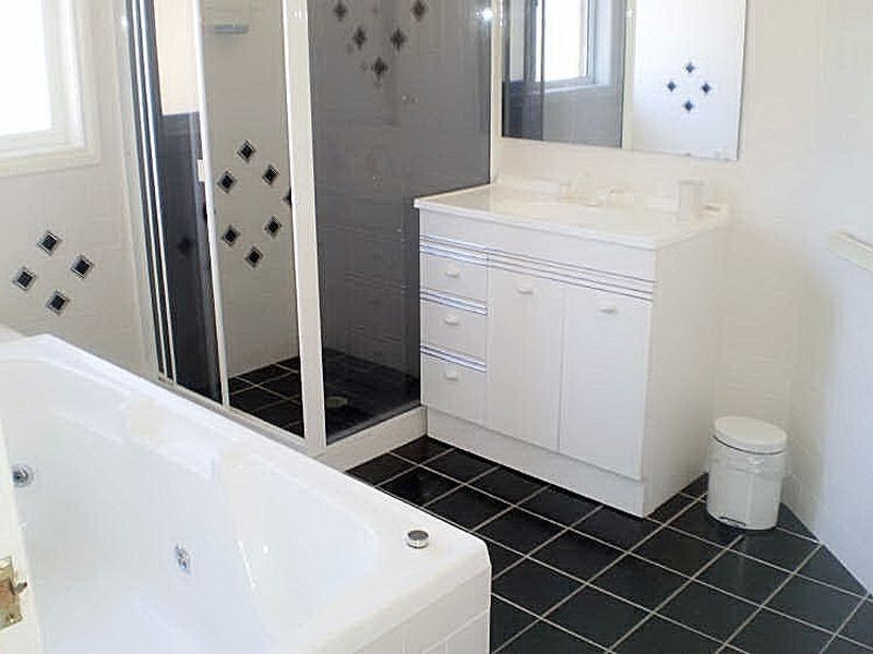 2A Hume Road, Surf Beach NSW 2536