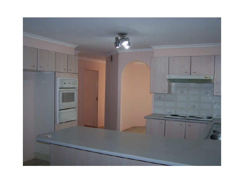 27 Melaleuca Crescent, Catalina NSW 2536