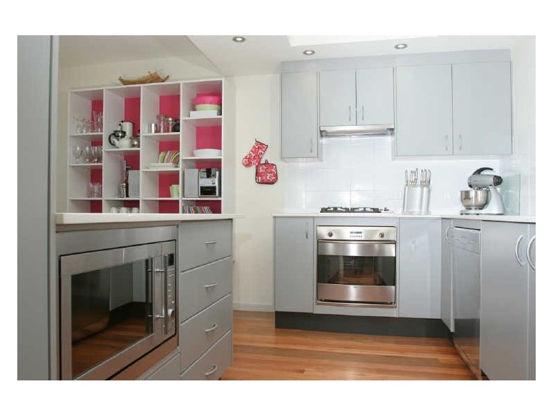 7 Billabong Place, Surf Beach NSW 2536