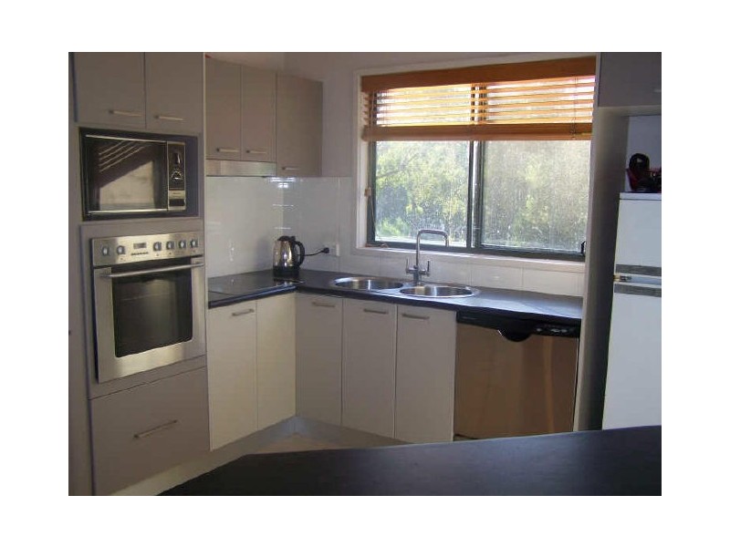 16b Kettle Road, Long Beach NSW 2536