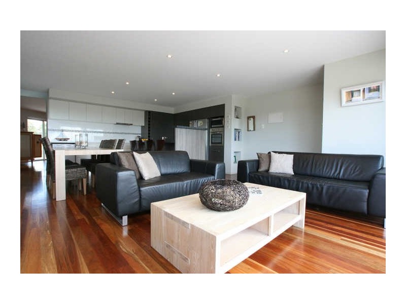4B Marjorie Crescent, Batehaven NSW 2536